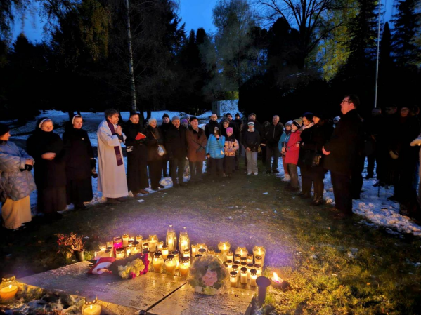 Dzień Wszystkich Świętych na cmentarzu Vestre Gravlund