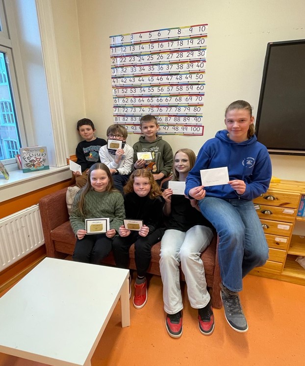 Nagrody w ramach konkursów plastycznych wręczone